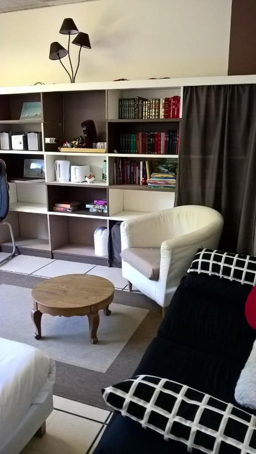 Chez Naomi Bed and Breakfast Saint-Jean-de-Cornies Εξωτερικό φωτογραφία