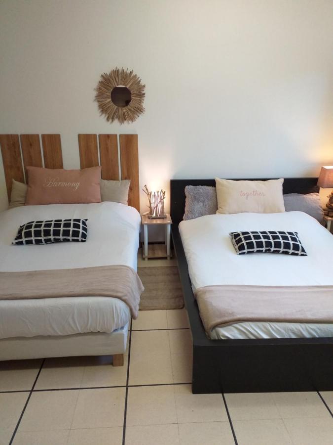 Chez Naomi Bed and Breakfast Saint-Jean-de-Cornies Εξωτερικό φωτογραφία
